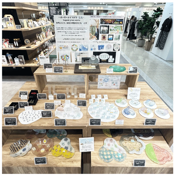 【プラグス マーケット八木橋店】唯一無二！　こだわりのガラス作品